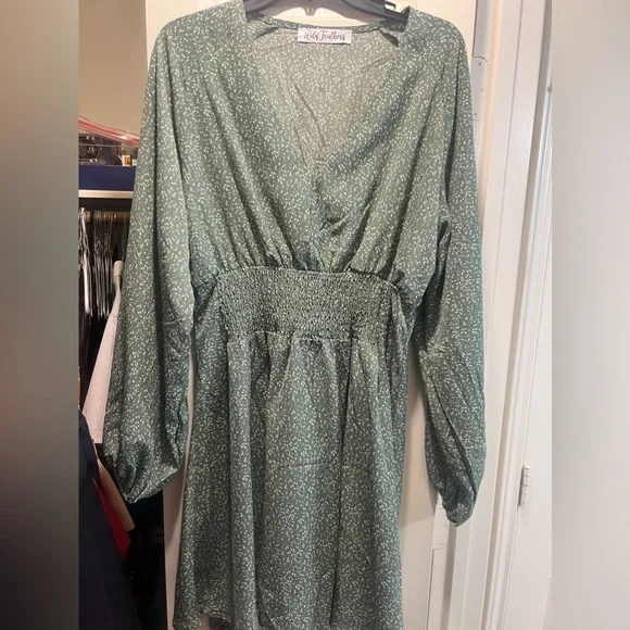 Wild feathers | Dresses | Sage Green Mid Length Dress | Poshmark